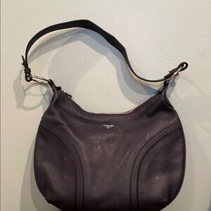 Elegant Black Leather Shoulder Bag